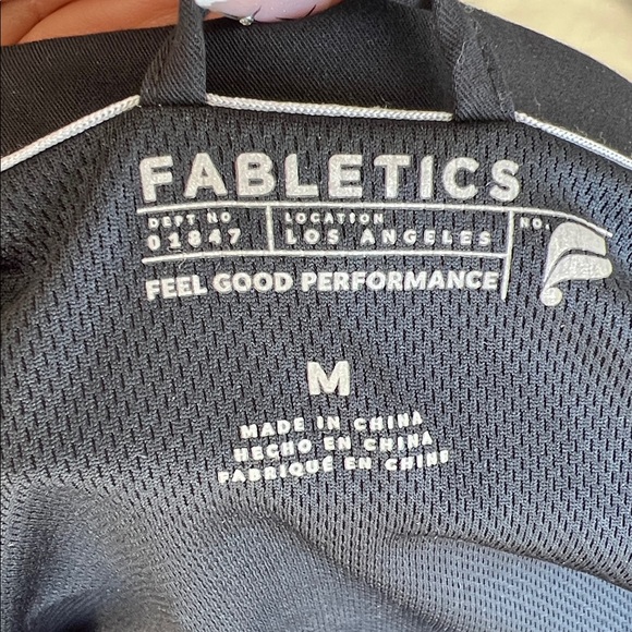Fabletics Women’s Black Jacket Heavy - Picture 13 of 14